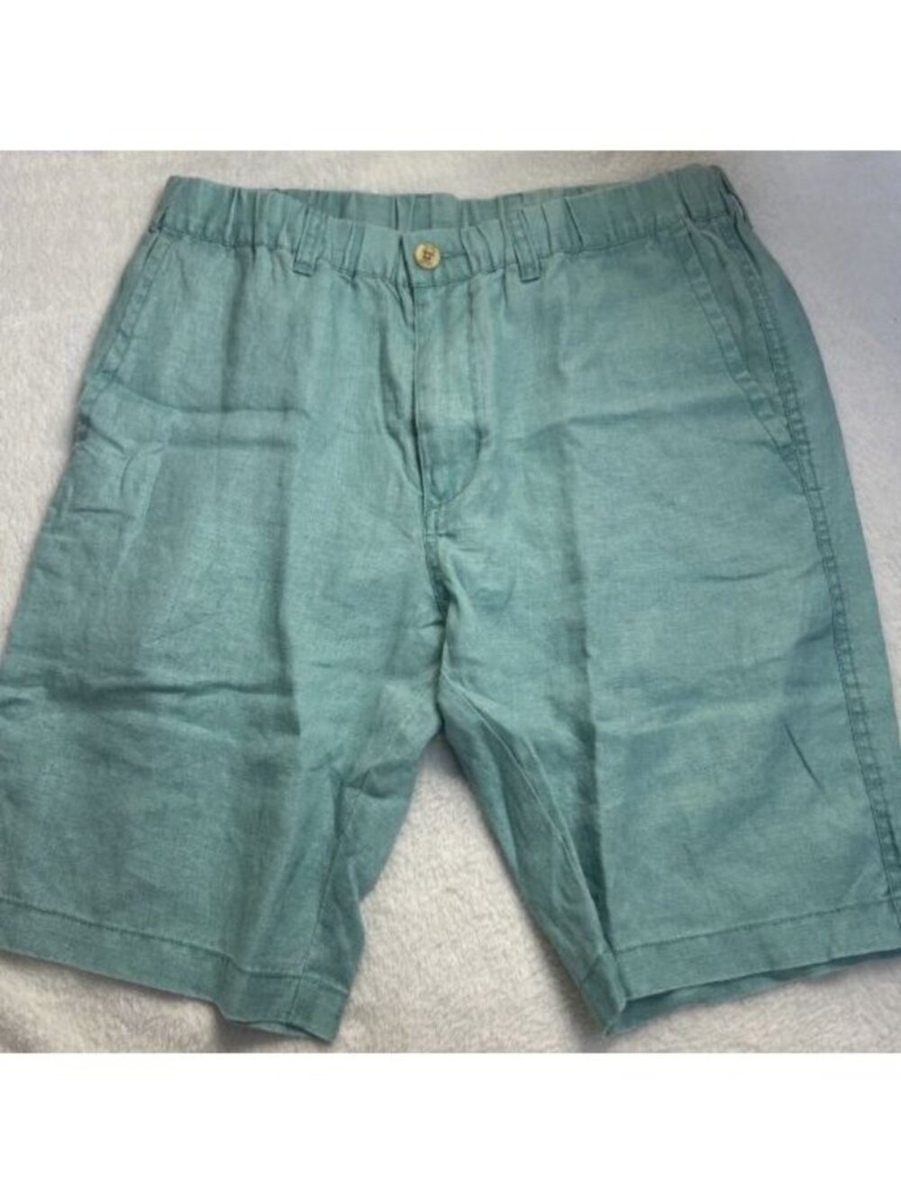 Tommy Bahama Mens Green Flat Front Bermuda Casual Walking Shorts Medium Pockets
